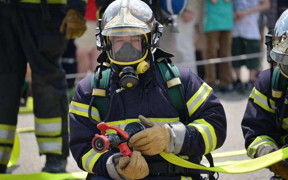 BAL DES POMPIERS